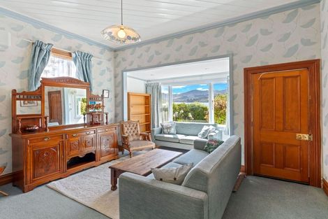 Photo of property in 1 Nicholas Street, Portobello, Dunedin, 9014