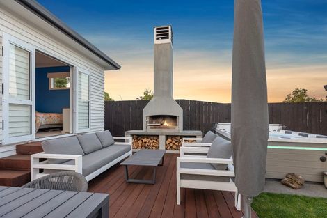 Photo of property in 194 Edgecumbe Road, Tauranga South, Tauranga, 3112