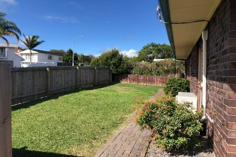 Photo of property in 1/61 Highland Park Drive, Highland Park, Auckland, 2010