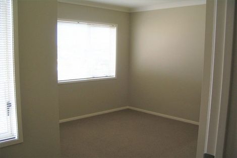 Photo of property in 4 Heidi Crescent, Flat Bush, Auckland, 2016