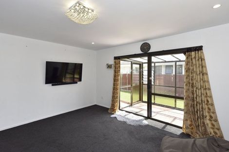 Photo of property in 4/82 Lincoln Road, Hillmorton, Christchurch, 8024