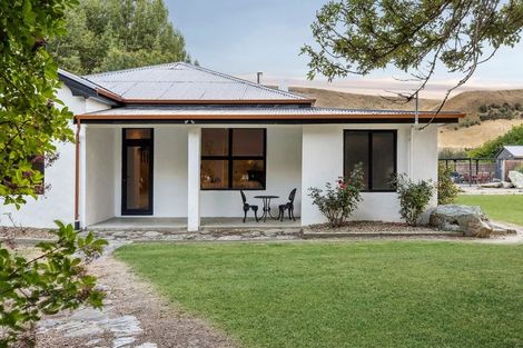 Photo of property in 723 Ardgour Road, Tarras, Cromwell, 9383