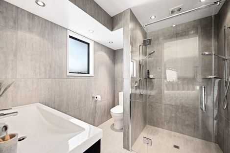 Photo of property in 16 Hampshire Court, Flagstaff, Hamilton, 3210