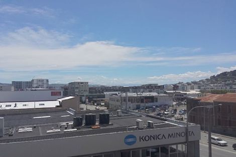 Photo of property in Cube Apartments, 5h/242 Taranaki Street, Mount Cook, Wellington, 6011