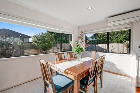Photo of property in 14 Seamount Drive, Red Beach, 0932