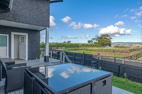 Photo of property in 562 Napier Road, Whakarongo, Palmerston North, 4470