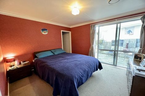 Photo of property in 15 Milford Street, Heidelberg, Invercargill, 9812