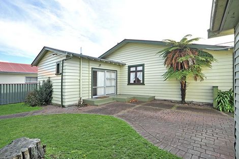 Photo of property in 21 Pencarrow Street, Highbury, Palmerston North, 4412