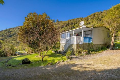Photo of property in 269 Moetapu Bay Road, Moetapu Bay, Picton, 7282