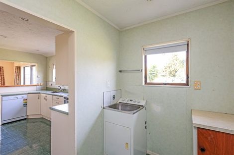 Photo of property in 14 Kaweka Place, Havelock North, 4130