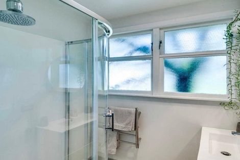 Photo of property in 55 Lipscombe Crescent, Havelock North, 4130