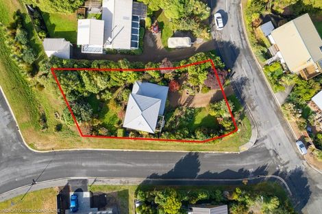 Photo of property in 11 James Drive, Diamond Harbour, Lyttelton, 8971