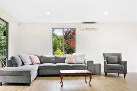 Photo of property in 13b Miriam Corban Heights, Henderson, Auckland, 0612