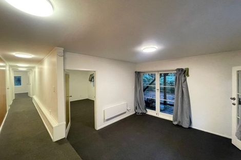 Photo of property in 58 Wirihana Road, Titirangi, Auckland, 0604