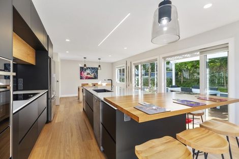 Photo of property in 30a Mandalay Terrace, Khandallah, Wellington, 6035