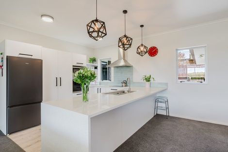 Photo of property in 1 Ruske Place, Grandview Heights, Hamilton, 3200