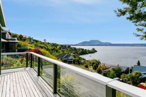 Photo of property in 23 Ewing Grove, Acacia Bay, Taupo, 3330