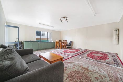 Photo of property in 25 The Enclave, Totara Heights, Auckland, 2105