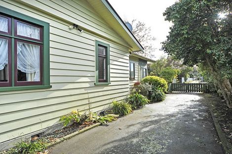 Photo of property in 21 Pencarrow Street, Highbury, Palmerston North, 4412