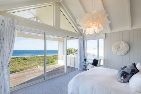 Photo of property in 235a Oceanbeach Road, Mount Maunganui, 3116