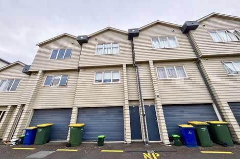 Photo of property in 5/49 Henderson Valley, Henderson, Auckland, 0612