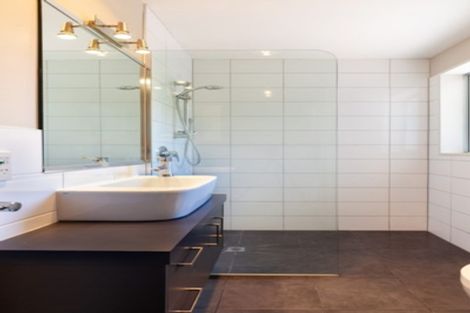 Photo of property in 9a Kereru Place, Upper Vogeltown, New Plymouth, 4310