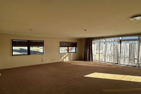 Photo of property in 49 Lilybank Crescent, East Tamaki, Auckland, 2013