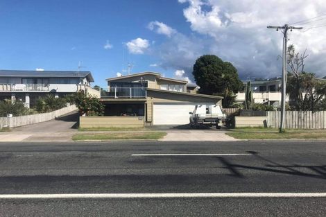 Photo of property in 1032a Papamoa Beach Road, Papamoa Beach, Papamoa, 3118