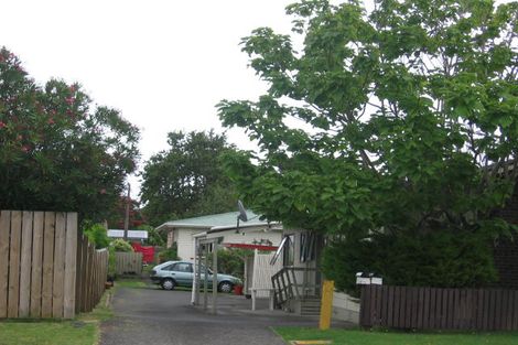 Photo of property in 1/270 Birkdale Road, Birkdale, Auckland, 0626