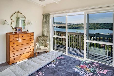 Photo of property in 10 Moray Place, Papakowhai, Porirua, 5024