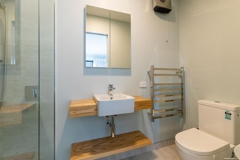 Photo of property in 10 Turnbull Crescent, Wanaka, 9305