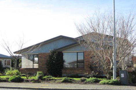 Photo of property in 109 Great North Road, Winton, 9720