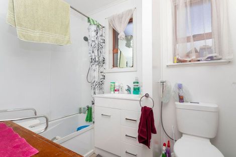 Photo of property in 20 Claudius Street, Dannevirke, 4930