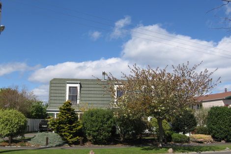 Photo of property in 96 Invergarry Road, Hilltop, Taupo, 3330