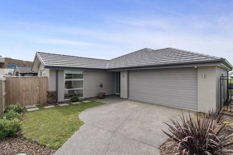 Photo of property in 3 Maka Lane, Halswell, Christchurch, 8025