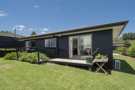 Photo of property in 6 Ballintoy Park Drive, Welcome Bay, Tauranga, 3175