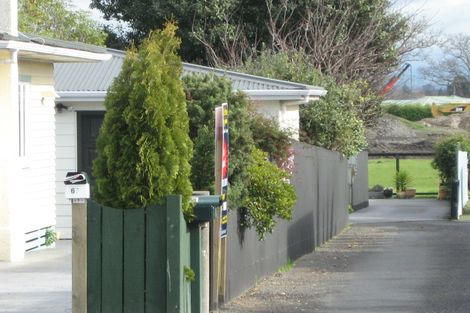 Photo of property in 71a Napier Road, Havelock North, 4130
