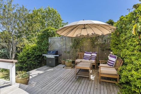 Photo of property in 1/72 Gloria Avenue, Te Atatu Peninsula, Auckland, 0610