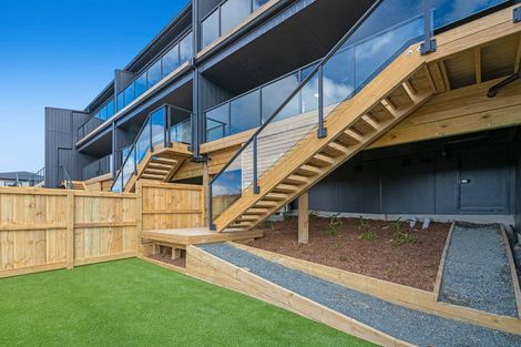 Photo of property in 4/3 Kawau Close, Orewa, 0931