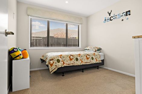 Photo of property in 60 Matua Road, Huapai, Kumeu, 0810