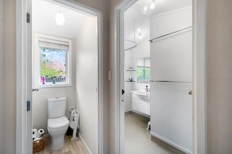 Photo of property in 6 Clare Place, Cromwell, 9310