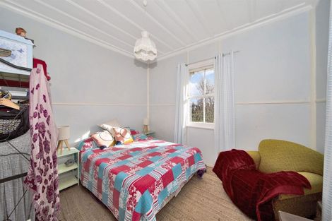 Photo of property in 72 Terou Street, Manaia, 4612