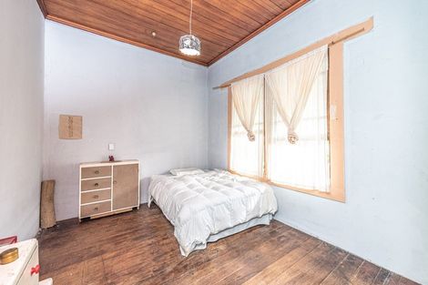 Photo of property in 213 Puriri Street, Castlecliff, Whanganui, 4501