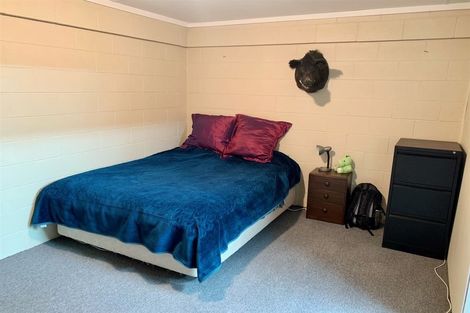 Photo of property in 14 Cambridge Street, Balclutha, 9230