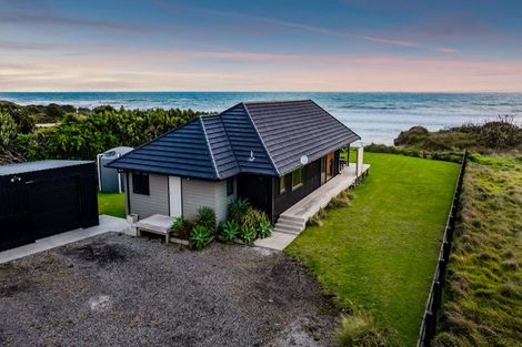 Photo of property in 288 Tai Road, Opunake, 4681