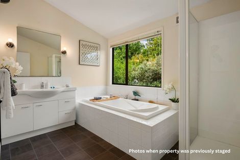 Photo of property in 10c Matipo Road, Mairangi Bay, Auckland, 0630