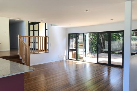 Photo of property in 20 Belvedere Court, West Harbour, Auckland, 0618