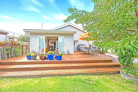 Photo of property in 9 Jennings Place, Rangiora, 7400