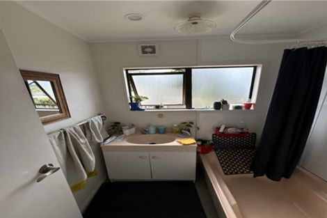 Photo of property in 5/38 Mahara Avenue, Birkenhead, Auckland, 0626