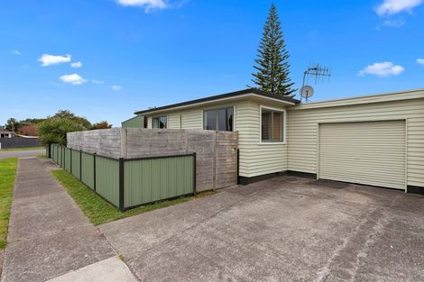 Photo of property in 5 Mananui Crescent, Whakatane, 3120